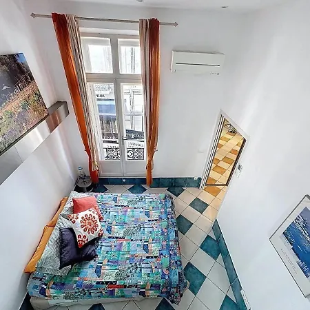 Cosy Short-term In