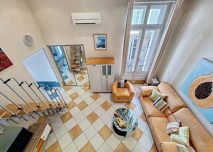 Cosy Short-term In Apartment